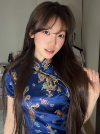 櫻花妹讓人一秒戀愛！甜甜的臉蛋和完美身材：戀愛惹！